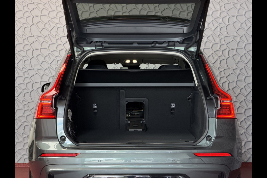 Volvo XC60 2.0 T8 455PK AWD PLUS DARK NIEUWE AUTO HARMAN KARDON 360.CAM STOEL/STUUR VERW LEER