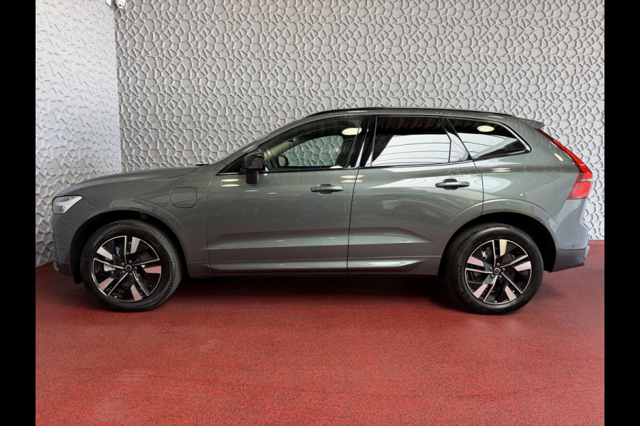 Volvo XC60 2.0 T8 455PK AWD PLUS DARK NIEUWE AUTO HARMAN KARDON 360.CAM STOEL/STUUR VERW LEER