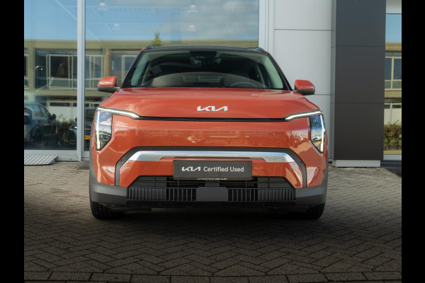 Kia EV3 Plus Advanced 81.4 kWh | Panorama Schuifkantel dak | elektr. achterklep | Leder | Stoel & stuurverwarming l SOH 99%
