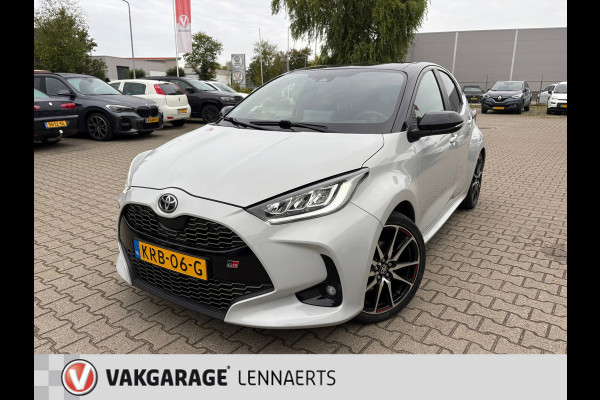 Toyota Yaris 1.5 Hybrid GR Sport Automaat (BOVAG/RIJKLAARPRIJS)