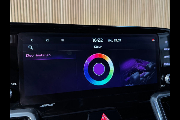 Kia Sorento 1.6 T-GDI Plug-in Hybrid 4WD ExecutiveLine 7p. BOMVOL!! PANO|BOSE|AMBIENT|STOELVENTILATIE+VERWARMING|ACC|APPLE/ANDROID