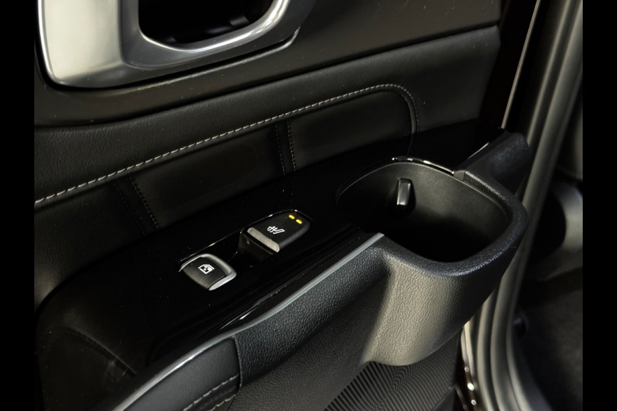 Kia Sorento 1.6 T-GDI Plug-in Hybrid 4WD ExecutiveLine 7p. BOMVOL!! PANO|BOSE|AMBIENT|STOELVENTILATIE+VERWARMING|ACC|APPLE/ANDROID