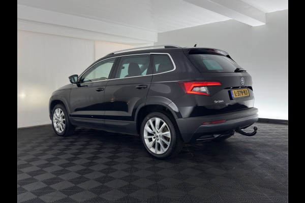 Škoda Karoq 1.6 TDI Style Business (INCL.BTW) Aut. *FULL-LED | NAVI-FULLMAP | ADAPTIVE-CRUISE | HEATED-COMFORTSEATS | KEYLESS | PRIVACY-GLASS | AMBIENT-LIGHT | DAB+ | ECC | PDC | 18''ALU*