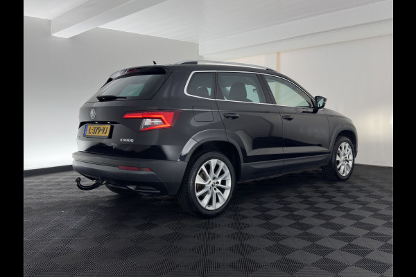 Škoda Karoq 1.6 TDI Style Business (INCL.BTW) Aut. *FULL-LED | NAVI-FULLMAP | ADAPTIVE-CRUISE | HEATED-COMFORTSEATS | KEYLESS | PRIVACY-GLASS | AMBIENT-LIGHT | DAB+ | ECC | PDC | 18''ALU*