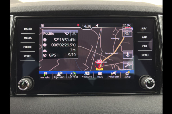 Škoda Karoq 1.6 TDI Style Business (INCL.BTW) Aut. *FULL-LED | NAVI-FULLMAP | ADAPTIVE-CRUISE | HEATED-COMFORTSEATS | KEYLESS | PRIVACY-GLASS | AMBIENT-LIGHT | DAB+ | ECC | PDC | 18''ALU*