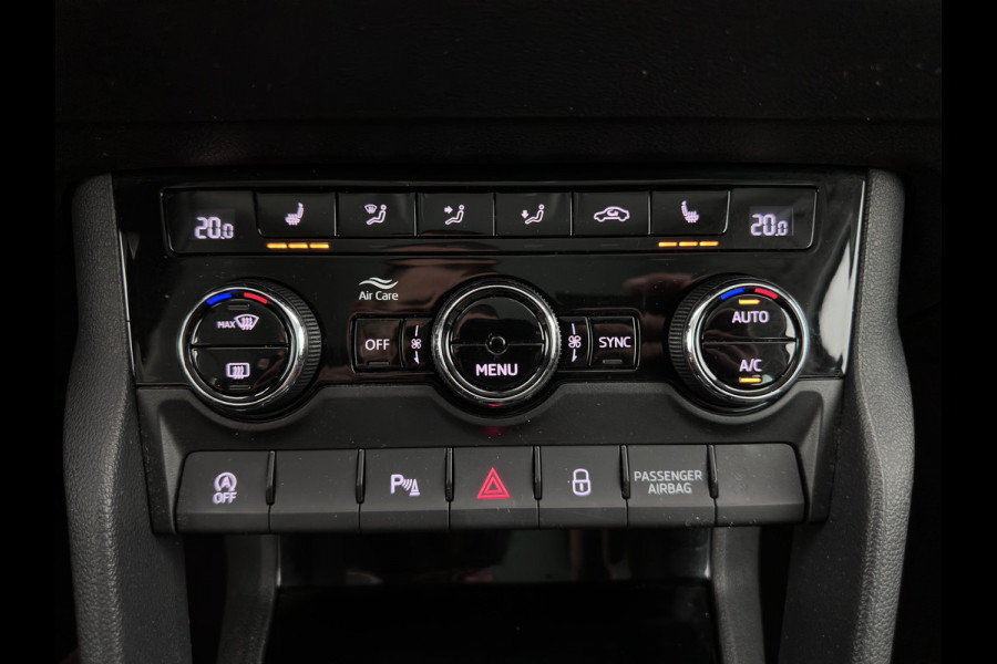 Škoda Karoq 1.6 TDI Style Business (INCL.BTW) Aut. *FULL-LED | NAVI-FULLMAP | ADAPTIVE-CRUISE | HEATED-COMFORTSEATS | KEYLESS | PRIVACY-GLASS | AMBIENT-LIGHT | DAB+ | ECC | PDC | 18''ALU*