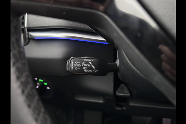 Škoda Karoq 1.6 TDI Style Business (INCL.BTW) Aut. *FULL-LED | NAVI-FULLMAP | ADAPTIVE-CRUISE | HEATED-COMFORTSEATS | KEYLESS | PRIVACY-GLASS | AMBIENT-LIGHT | DAB+ | ECC | PDC | 18''ALU*