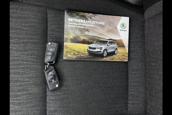 Škoda Karoq 1.6 TDI Style Business (INCL.BTW) Aut. *FULL-LED | NAVI-FULLMAP | ADAPTIVE-CRUISE | HEATED-COMFORTSEATS | KEYLESS | PRIVACY-GLASS | AMBIENT-LIGHT | DAB+ | ECC | PDC | 18''ALU*