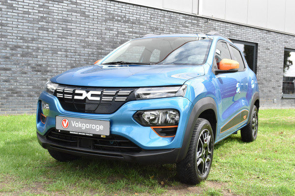 Dacia Spring Essential 27 kWh SOH 94% vol electrisch navigatie pdc Leer