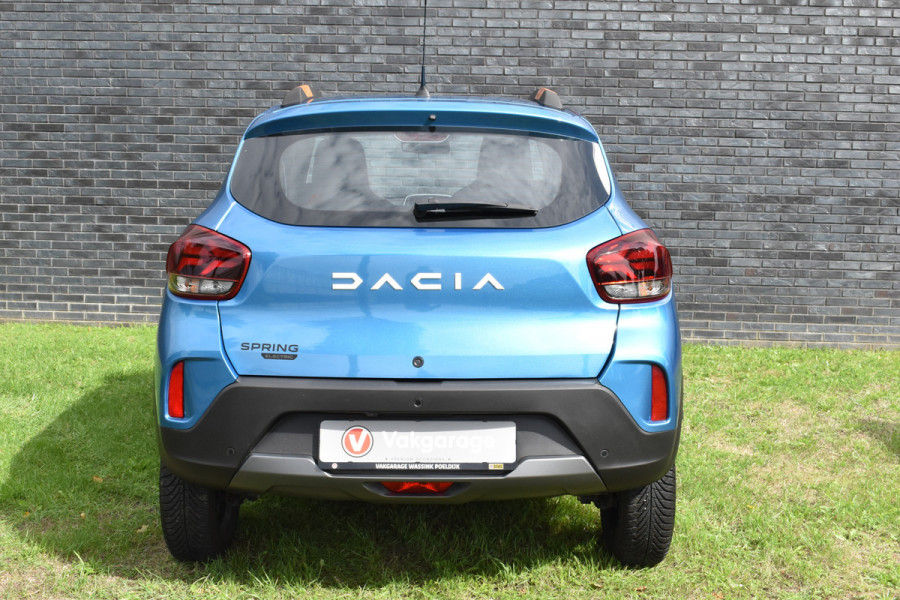 Dacia Spring Essential 27 kWh SOH 94% vol electrisch navigatie pdc Leer