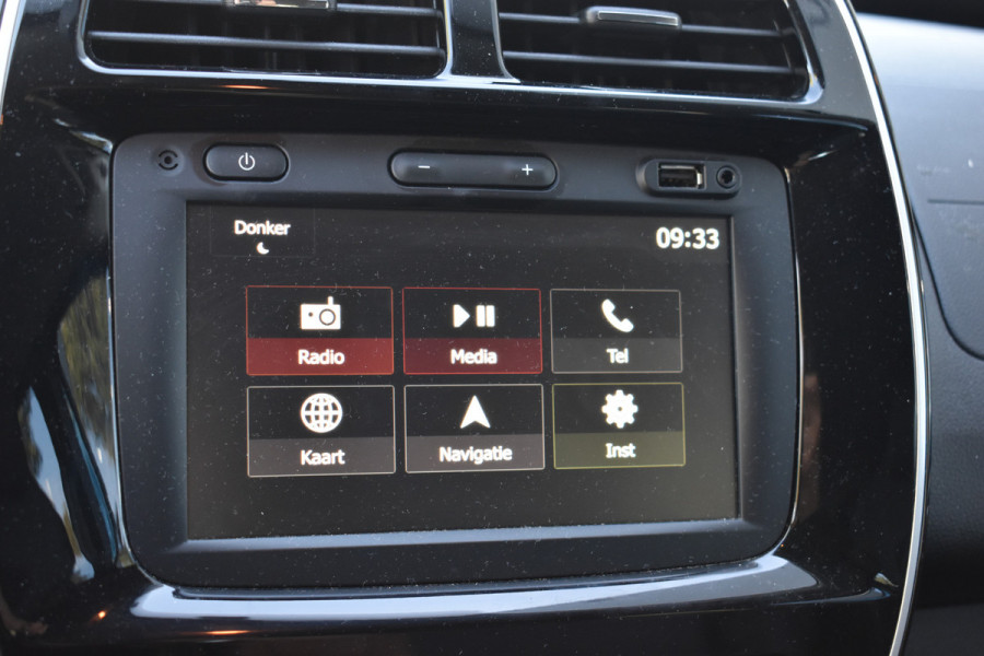 Dacia Spring Essential 27 kWh SOH 94% vol electrisch navigatie pdc Leer