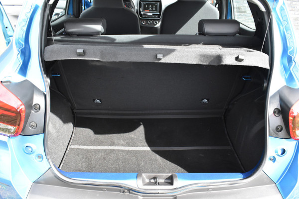 Dacia Spring Essential 27 kWh SOH 94% vol electrisch navigatie pdc Leer