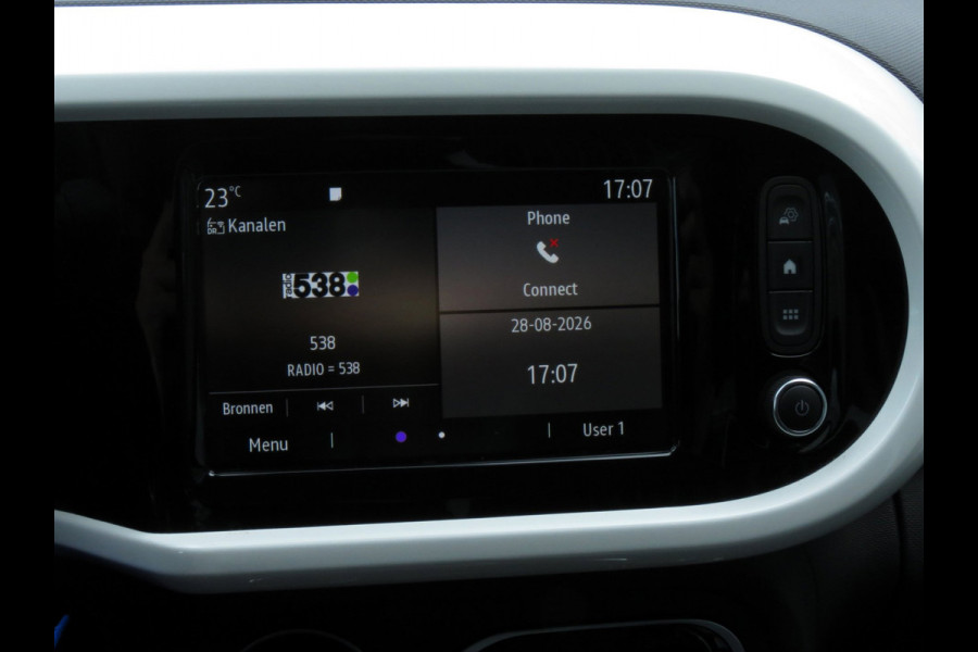 Renault Twingo 1.0 SCe Intens | NIEUWE TYPE | LEDER | GROOT SCHERM | CARPLAY | CRUISE CONTROL | LICHTMETALEN VELGEN | PDC | DAB+ |