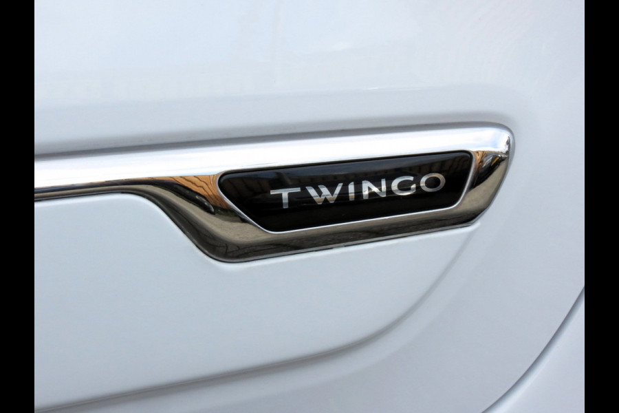 Renault Twingo 1.0 SCe Intens | NIEUWE TYPE | LEDER | GROOT SCHERM | CARPLAY | CRUISE CONTROL | LICHTMETALEN VELGEN | PDC | DAB+ |