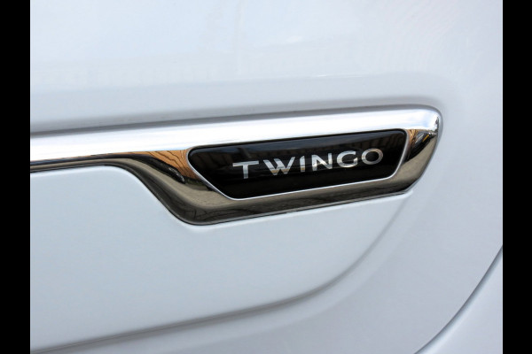 Renault Twingo 1.0 SCe Intens | NIEUWE TYPE | LEDER | GROOT SCHERM | CARPLAY | CRUISE CONTROL | LICHTMETALEN VELGEN | PDC | DAB+ |