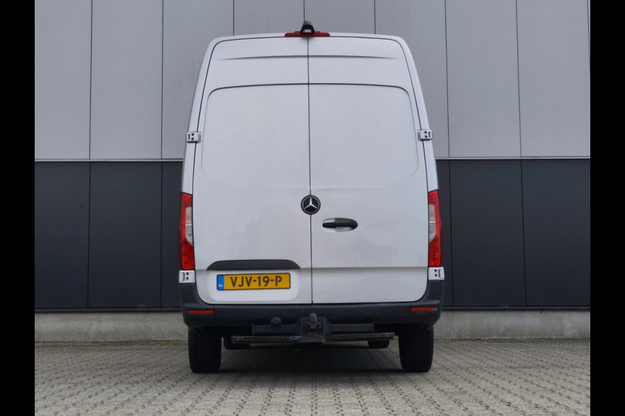 Mercedes-Benz Sprinter 315CDI 9T AUT 2X SCHUIFDEUR 3500KG TREKHAAK CRUISE CLIMATE