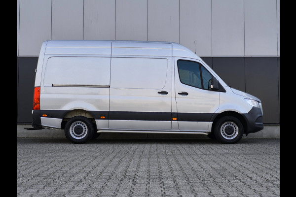 Mercedes-Benz Sprinter 315CDI 9T AUT 2X SCHUIFDEUR 3500KG TREKHAAK CRUISE CLIMATE