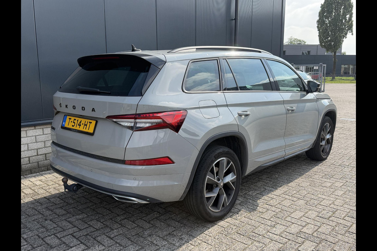 Škoda Kodiaq 1.5 TSI Sportline Business 7p. 19"/Trekhaak/Camera/PDC v+a/Stoelverwarming + memory/Elektrische klep/Keyless/Adaptieve cruise/Apple Carplay & Android Auto