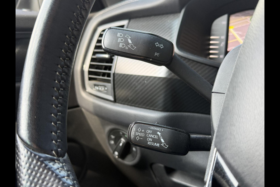 Škoda Kodiaq 1.5 TSI Sportline Business 7p. 19"/Trekhaak/Camera/PDC v+a/Stoelverwarming + memory/Elektrische klep/Keyless/Adaptieve cruise/Apple Carplay & Android Auto