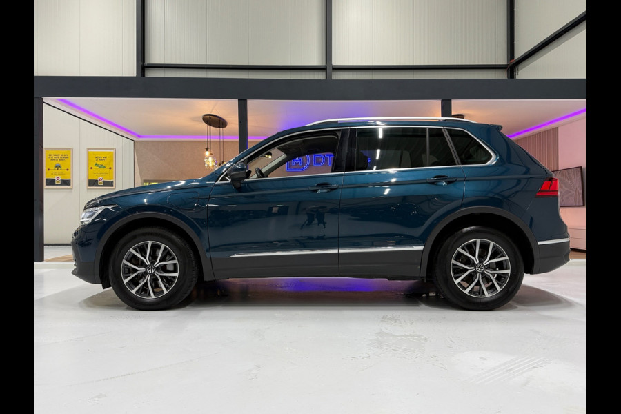 Volkswagen Tiguan EHybrid 245 PK Life Aut.| Navigatie | Camera |Virtual Cockpit|LED| ACC | Stoelverwarming