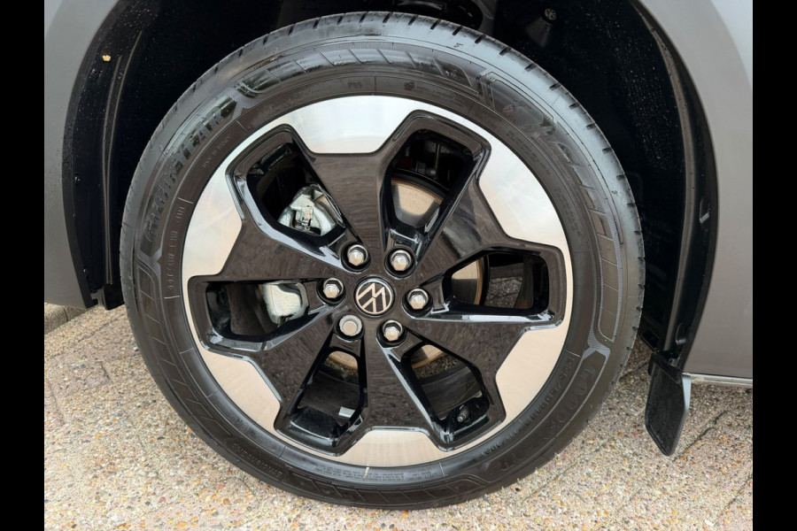 Volkswagen E-Transporter Caravelle PanAmericana 218PK | 8-Zits | Pano | 4-Zone Clima | Winter Pack | BTW