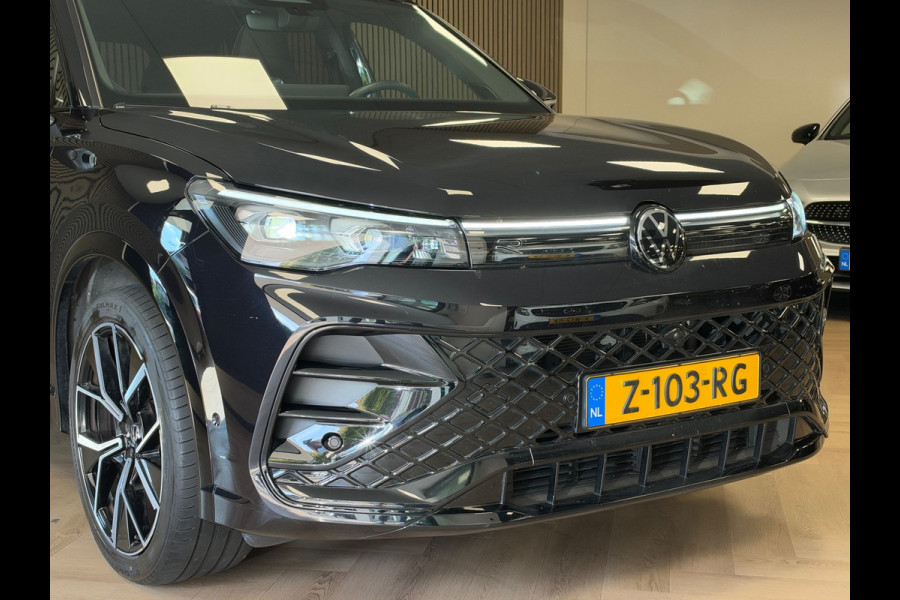 Volkswagen Tiguan 1.5 eTSI R-Line Business DSG PANO NAVI 360CAM TREKHAAK BTW IQ LIGHT