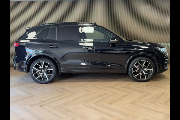 Volkswagen Tiguan 1.5 eTSI R-Line Business DSG PANO NAVI 360CAM TREKHAAK BTW IQ LIGHT