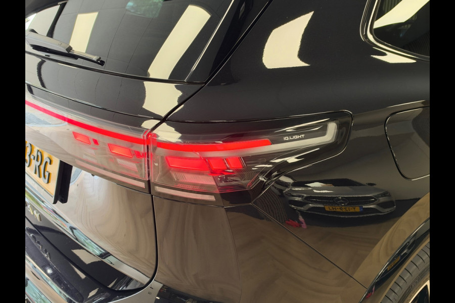Volkswagen Tiguan 1.5 eTSI R-Line Business DSG PANO NAVI 360CAM TREKHAAK BTW IQ LIGHT