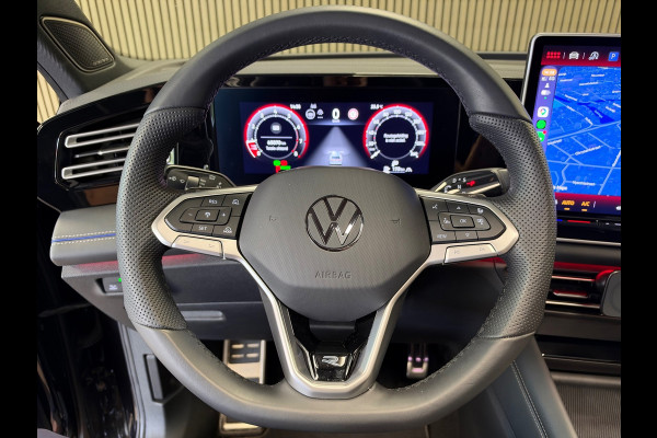 Volkswagen Tiguan 1.5 eTSI R-Line Business DSG PANO NAVI 360CAM TREKHAAK BTW IQ LIGHT