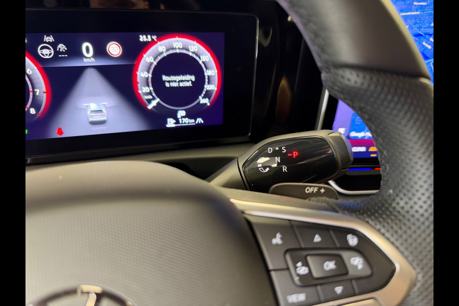 Volkswagen Tiguan 1.5 eTSI R-Line Business DSG PANO NAVI 360CAM TREKHAAK BTW IQ LIGHT