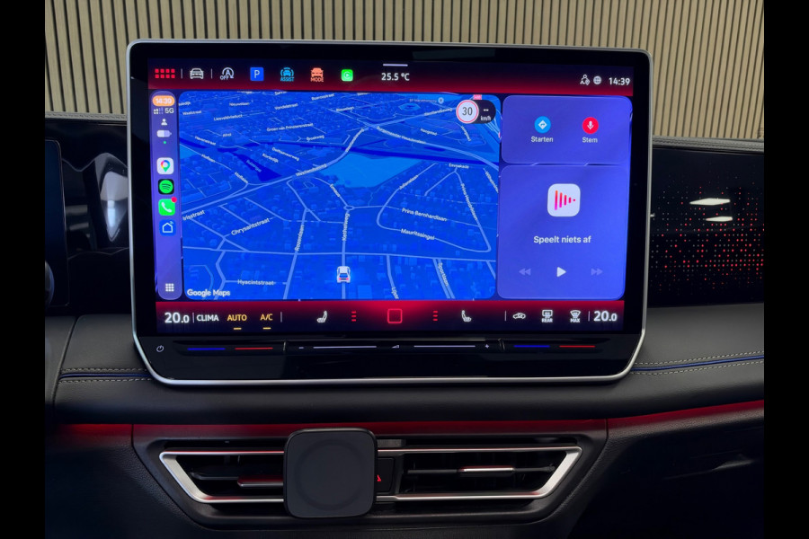 Volkswagen Tiguan 1.5 eTSI R-Line Business DSG PANO NAVI 360CAM TREKHAAK BTW IQ LIGHT