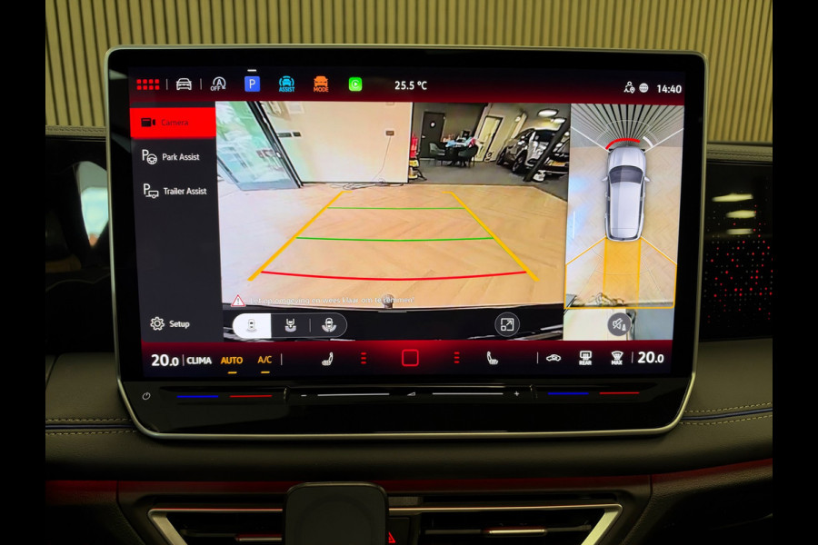 Volkswagen Tiguan 1.5 eTSI R-Line Business DSG PANO NAVI 360CAM TREKHAAK BTW IQ LIGHT