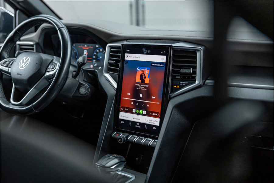 Volkswagen Amarok 3.0 TDI 4Motion Aventura | ACC | 360 Camera | Harman Kardon | Lederen bekleding | Bi-Xenon | Trekhaak | Blind spot | Navigatie | CarPlay | Dealer onderhouden | Grijs kenteken | Stoelverwarming