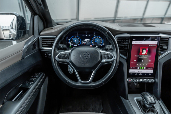 Volkswagen Amarok 3.0 TDI 4Motion Aventura | ACC | 360 Camera | Harman Kardon | Lederen bekleding | Bi-Xenon | Trekhaak | Blind spot | Navigatie | CarPlay | Dealer onderhouden | Grijs kenteken | Stoelverwarming