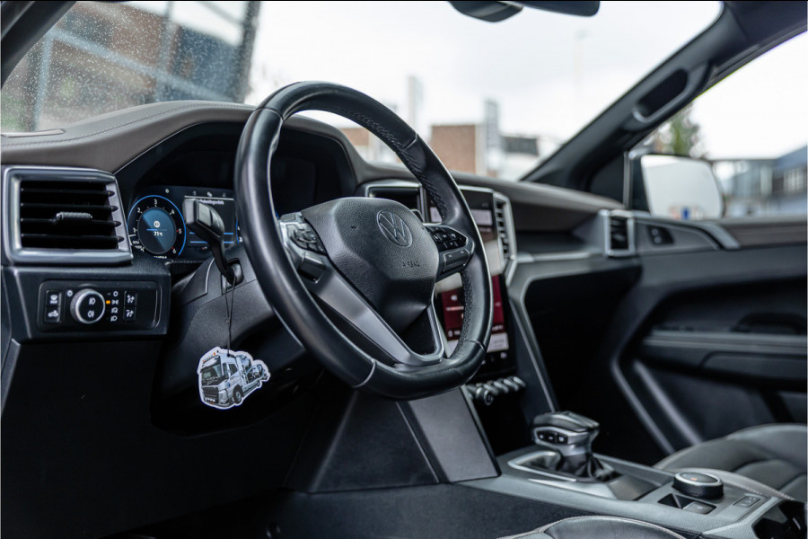 Volkswagen Amarok 3.0 TDI 4Motion Aventura | ACC | 360 Camera | Harman Kardon | Lederen bekleding | Bi-Xenon | Trekhaak | Blind spot | Navigatie | CarPlay | Dealer onderhouden | Grijs kenteken | Stoelverwarming