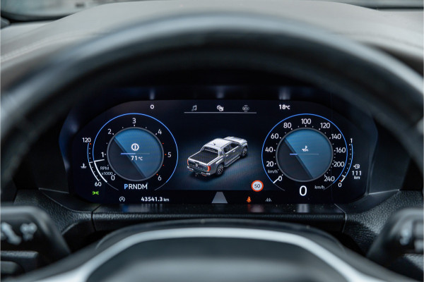 Volkswagen Amarok 3.0 TDI 4Motion Aventura | ACC | 360 Camera | Harman Kardon | Lederen bekleding | Bi-Xenon | Trekhaak | Blind spot | Navigatie | CarPlay | Dealer onderhouden | Grijs kenteken | Stoelverwarming