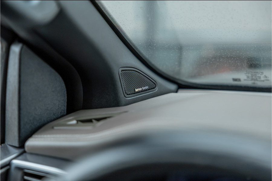 Volkswagen Amarok 3.0 TDI 4Motion Aventura | ACC | 360 Camera | Harman Kardon | Lederen bekleding | Bi-Xenon | Trekhaak | Blind spot | Navigatie | CarPlay | Dealer onderhouden | Grijs kenteken | Stoelverwarming