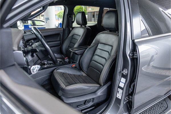 Volkswagen Amarok 3.0 TDI 4Motion Aventura | ACC | 360 Camera | Harman Kardon | Lederen bekleding | Bi-Xenon | Trekhaak | Blind spot | Navigatie | CarPlay | Dealer onderhouden | Grijs kenteken | Stoelverwarming