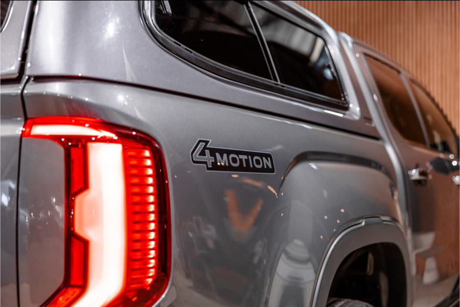 Volkswagen Amarok 3.0 TDI 4Motion Aventura | ACC | 360 Camera | Harman Kardon | Lederen bekleding | Bi-Xenon | Trekhaak | Blind spot | Navigatie | CarPlay | Dealer onderhouden | Grijs kenteken | Stoelverwarming
