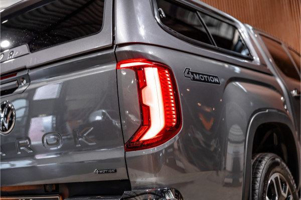 Volkswagen Amarok 3.0 TDI 4Motion Aventura | ACC | 360 Camera | Harman Kardon | Lederen bekleding | Bi-Xenon | Trekhaak | Blind spot | Navigatie | CarPlay | Dealer onderhouden | Grijs kenteken | Stoelverwarming