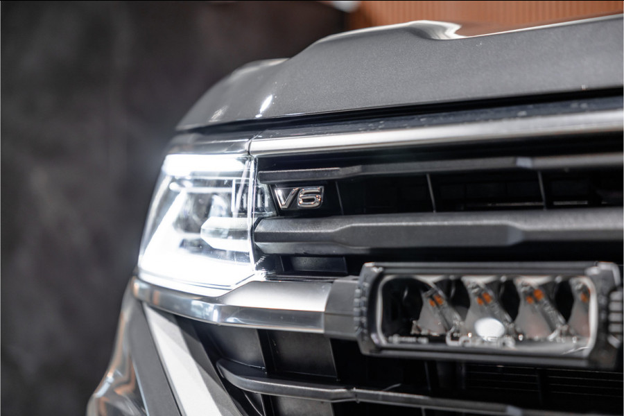 Volkswagen Amarok 3.0 TDI 4Motion Aventura | ACC | 360 Camera | Harman Kardon | Lederen bekleding | Bi-Xenon | Trekhaak | Blind spot | Navigatie | CarPlay | Dealer onderhouden | Grijs kenteken | Stoelverwarming