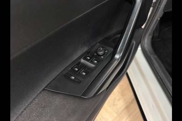 Volkswagen Polo 1.0 TSI R-Line Business|PANO|CARPLAY|VIRTUAL|AUTOMAAT|INRUIL MOGELIJK|