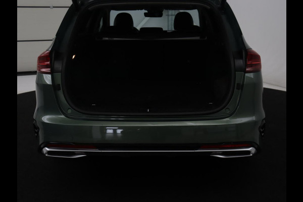Kia Ceed Sportswagon 1.6 GDI PHEV ExecutiveLine | Panoramadak | Adaptive cruise | Memory | Stuur/stoel verwarming | Dodehoek detectie | Camera | Park assist | Elektrische achterklep | Carplay