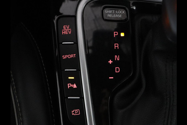 Kia Ceed Sportswagon 1.6 GDI PHEV ExecutiveLine | Panoramadak | Adaptive cruise | Memory | Stuur/stoel verwarming | Dodehoek detectie | Camera | Park assist | Elektrische achterklep | Carplay