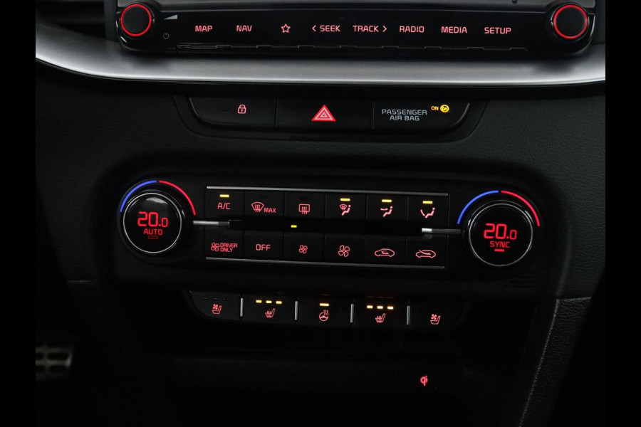 Kia Ceed Sportswagon 1.6 GDI PHEV ExecutiveLine | Panoramadak | Adaptive cruise | Memory | Stuur/stoel verwarming | Dodehoek detectie | Camera | Park assist | Elektrische achterklep | Carplay