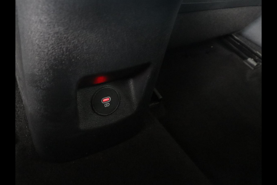 Kia Ceed Sportswagon 1.6 GDI PHEV ExecutiveLine | Panoramadak | Adaptive cruise | Memory | Stuur/stoel verwarming | Dodehoek detectie | Camera | Park assist | Elektrische achterklep | Carplay