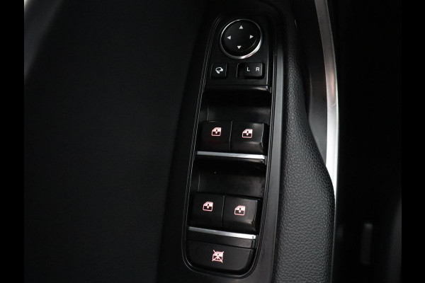 Kia Ceed Sportswagon 1.6 GDI PHEV ExecutiveLine | Panoramadak | Adaptive cruise | Memory | Stuur/stoel verwarming | Dodehoek detectie | Camera | Park assist | Elektrische achterklep | Carplay