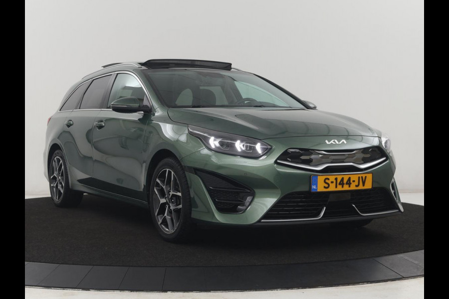 Kia Ceed Sportswagon 1.6 GDI PHEV ExecutiveLine | Panoramadak | Adaptive cruise | Memory | Stuur/stoel verwarming | Dodehoek detectie | Camera | Park assist | Elektrische achterklep | Carplay