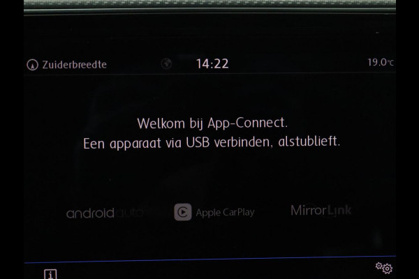 Volkswagen Passat 1.5 TSI Highline Business R | R-line | Panoramadak | Leder | Adaptive cruise | Stoelverwarming |Carplay | Park assist | Climate control