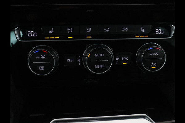 Volkswagen Passat 1.5 TSI Highline Business R | R-line | Panoramadak | Leder | Adaptive cruise | Stoelverwarming |Carplay | Park assist | Climate control